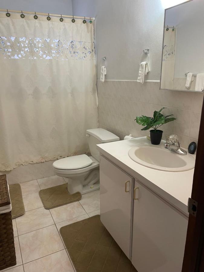 Luxurious One And Two Bedroom Villa Кристианстед Екстериор снимка
