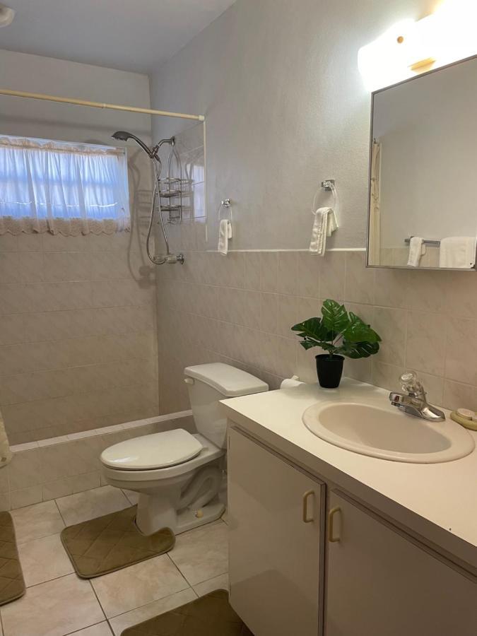 Luxurious One And Two Bedroom Villa Кристианстед Екстериор снимка